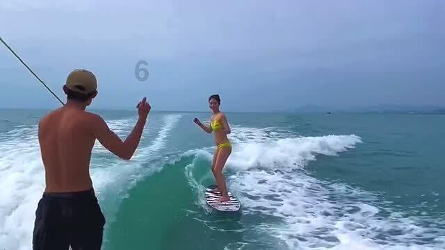 20240129南安新闻-迎新春义写春联